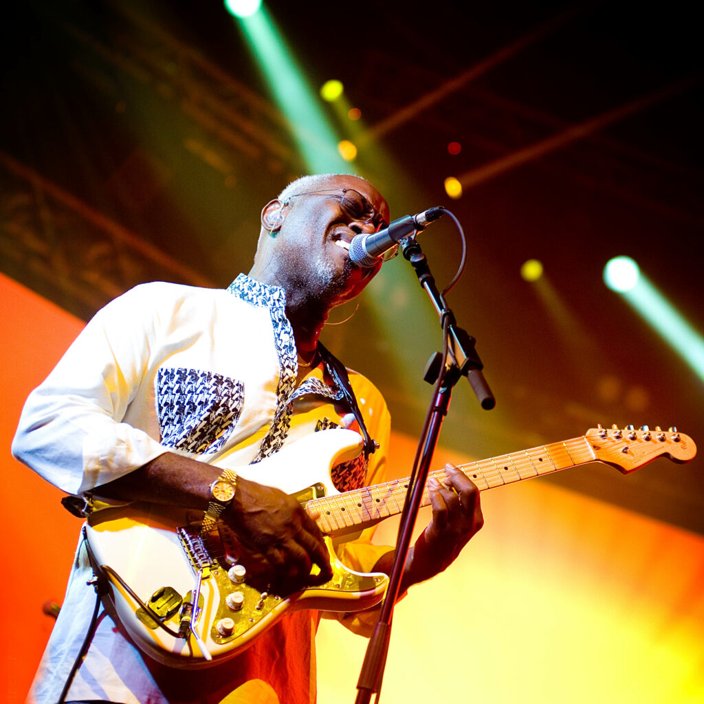 Photographe, nouveau-né, famille, grossesse, entreprise, immobilier, mariage, couple, engagement, baptême, France, nouvelle-aquitaine, pays-basque, les landes, saint-paul-lès-dax, Antilles, Martinique, Guadeloupe, Alizé Lietaer