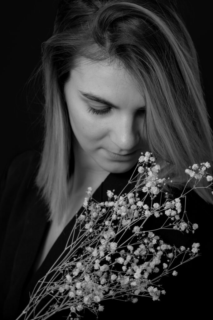 Portrait d'art, noir et blanc, Alizé Lietaer photographe, landes, saint-paul-lès-dax, Dax, portrait