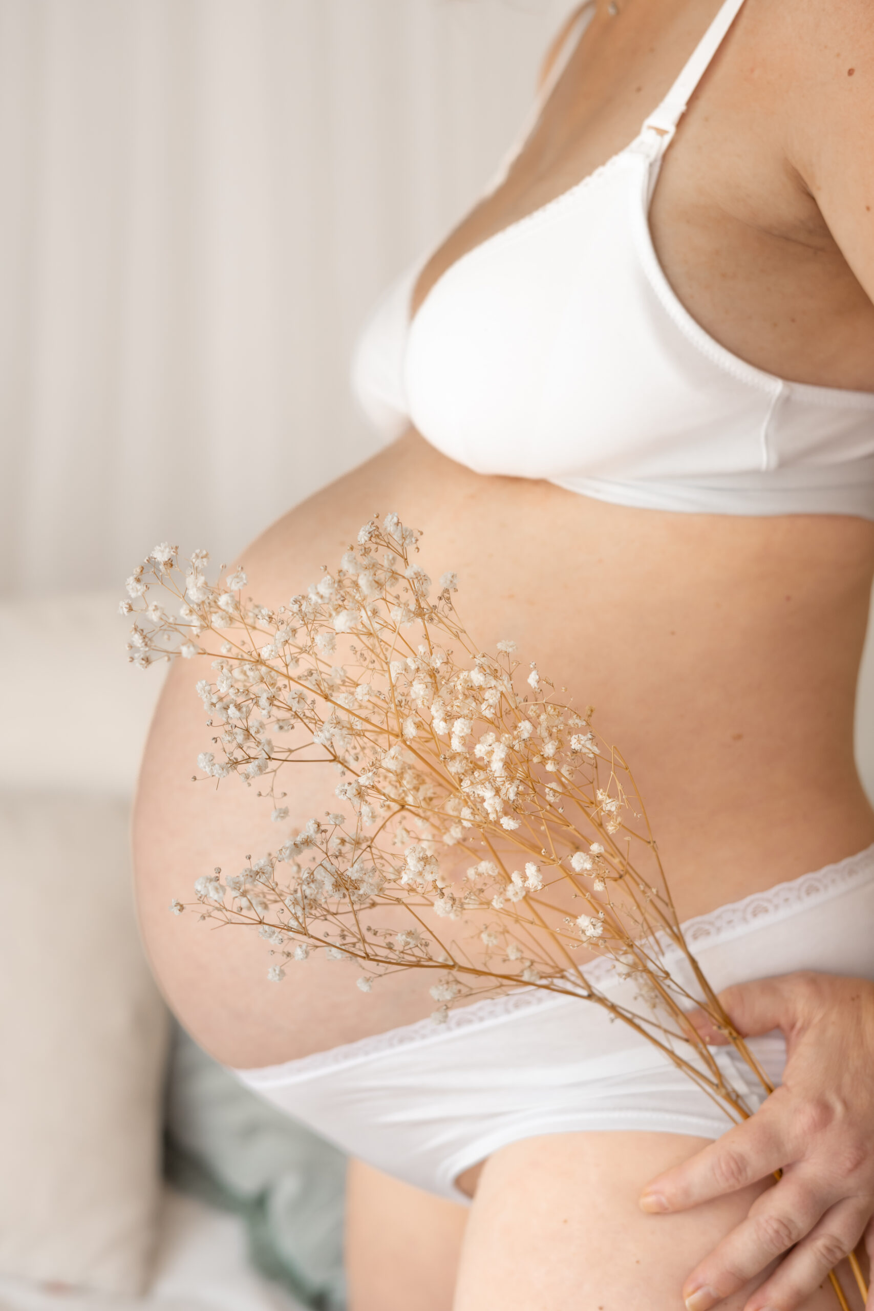 Alizé Lietaer Photographe maternité Landes ; séance future maman landes, séance photo grossesse Landes Nouvelle aquitaine